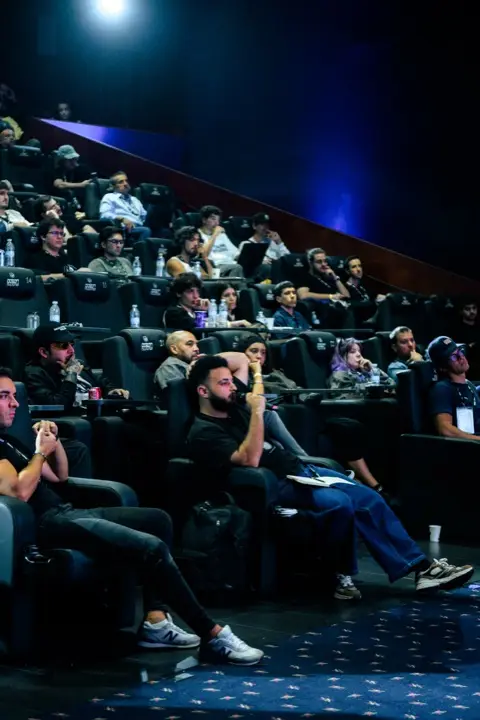 Entrada, público y networking, NODE 2026