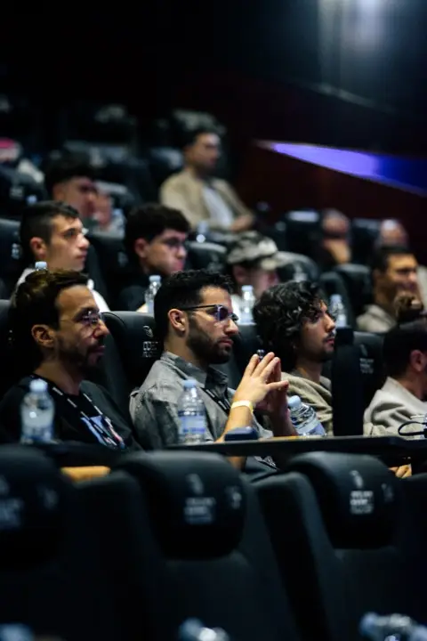 Entrada, público y networking, NODE 2026